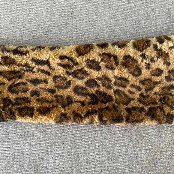 Adrienne Landau Scarf Animal Print Faux Fur Pull Through Scarf - Picture 8 of 13